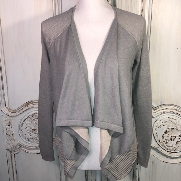 Cabi Gray Blue Long Sleeve Waterfall Cardigan Size XS - Picture 1 of 11